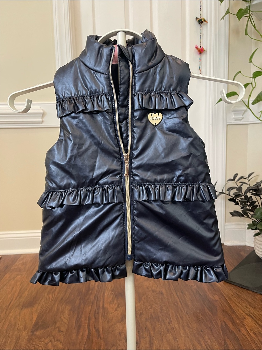 Juicy Couture Faux Leather Puffer Vest with Ruffled Detailing – Blue, Size 3T
